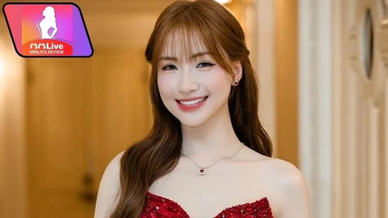 Thành tựu và đóng góp của Hòa Minzy